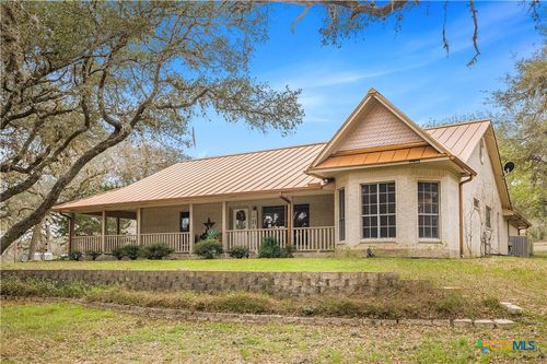 2896 Live Oak Rd, Cuero, TX, 77954-6942 | Card Image