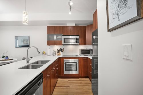 203-13321 102a Ave, Surrey, BC, V3T1P6 | Card Image