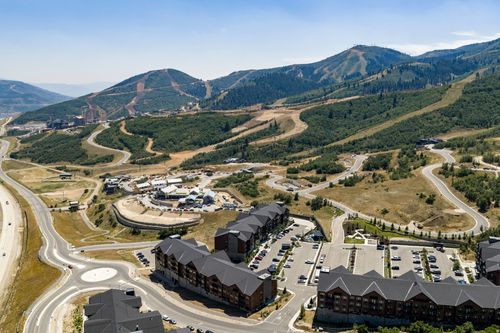 2110-2303 W Deer Hollow Rd, Park City, UT, 84060-5283 | Card Image