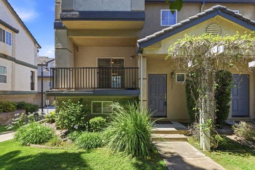 7751 George River Ln, Sacramento, CA, 95831-5817 | Card Image
