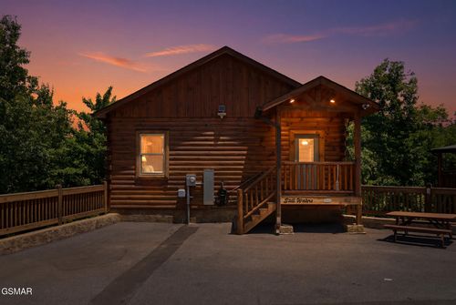 1012 Owls Nest Way, Sevierville, TN, 37862 | Card Image