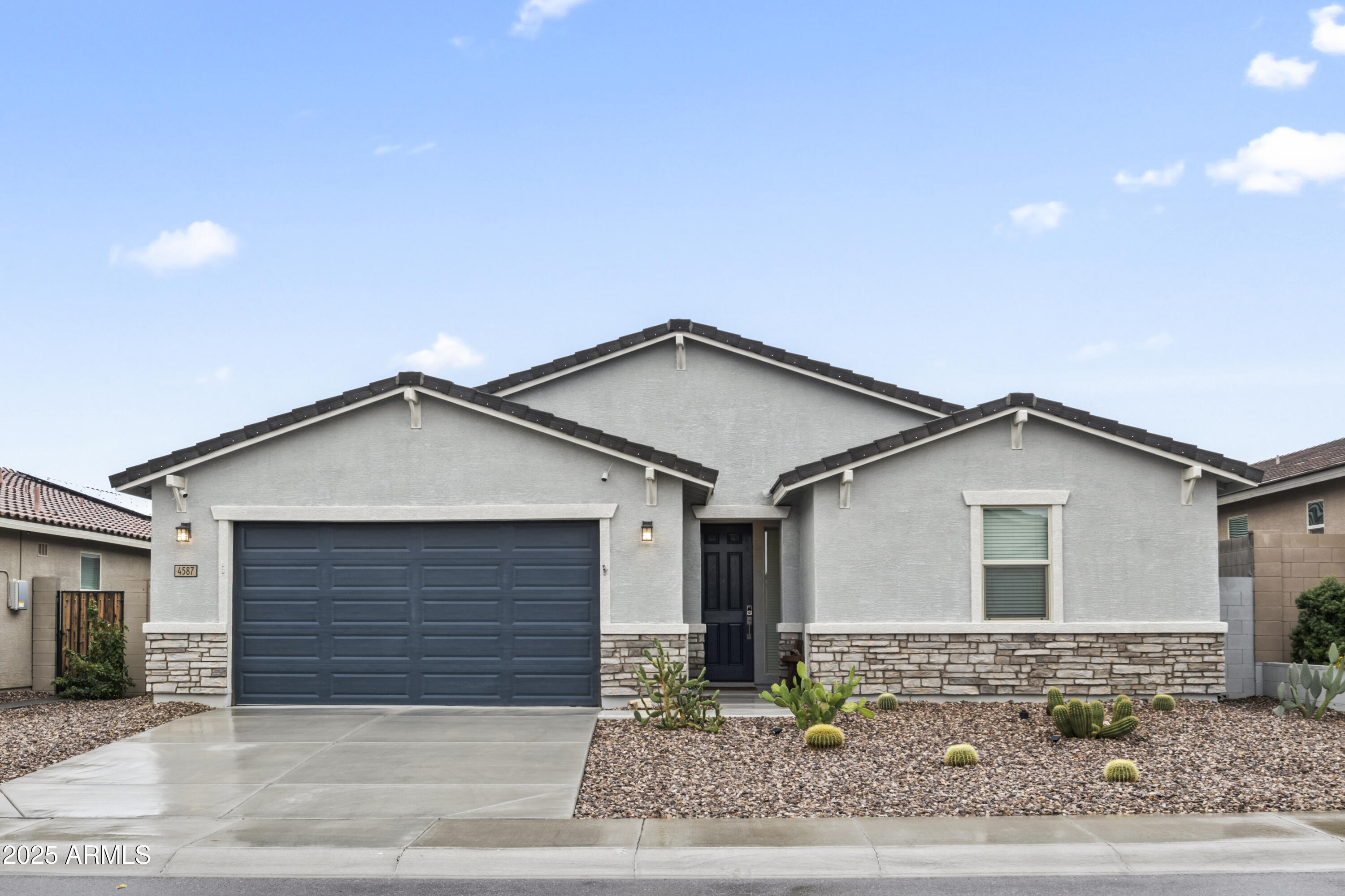 Residential in San Tan Valley
