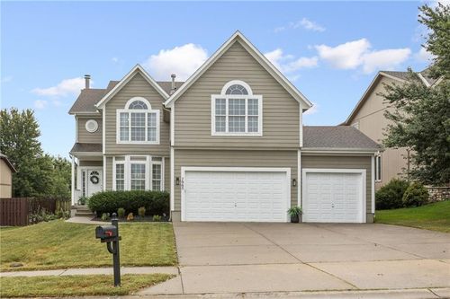 7905 W 155th Pl, Overland Park, KS, 66223-3080 | Card Image