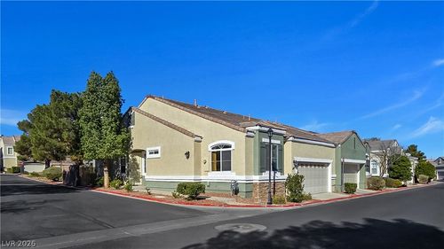 985 Prestwick St, Las Vegas, NV, 89145-8518 | Card Image