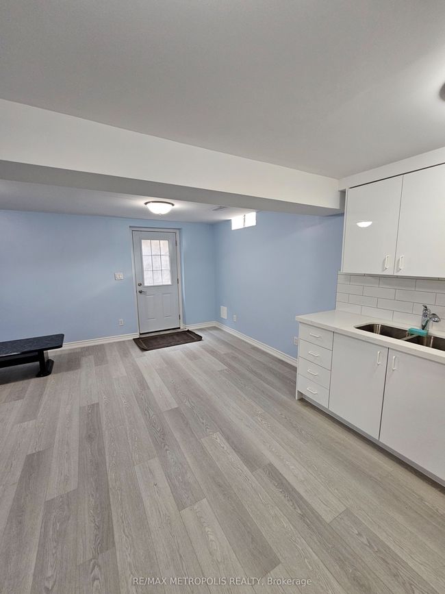 1595 Otonabee Dr, House other with 2 bedrooms, 1 bathrooms and 1 parking in Pickering ON | Image 14