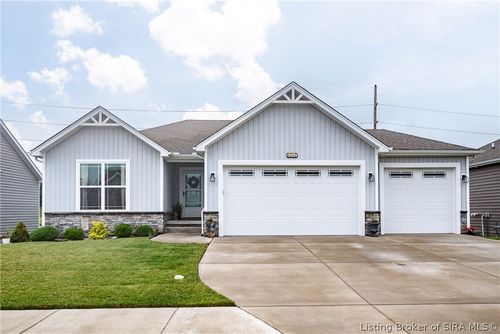 4242 Recreation Way, Jeffersonville, IN, 47130-6550 | Card Image