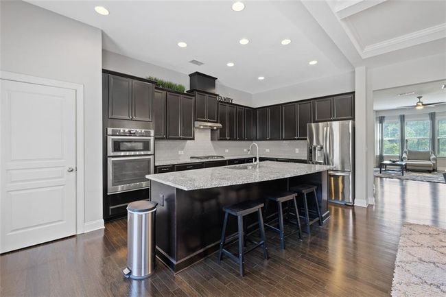 5504 Cameron Parc Dr, Townhouse with 3 bedrooms, 4 bathrooms and 2 parking in Johns Creek GA | Image 14