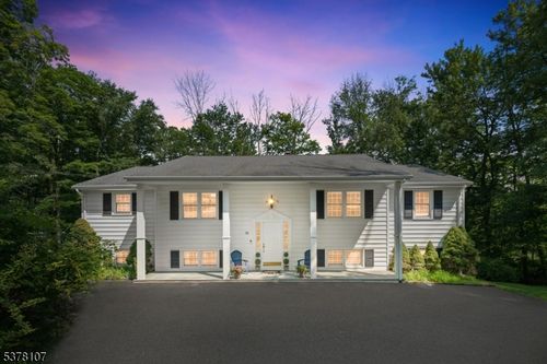 19 Summit Rd, Sparta, NJ, 07871-1410 | Card Image