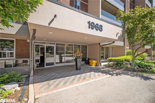 1004-1968 Main St W, Hamilton, ON, L8S1J7 | Card Image