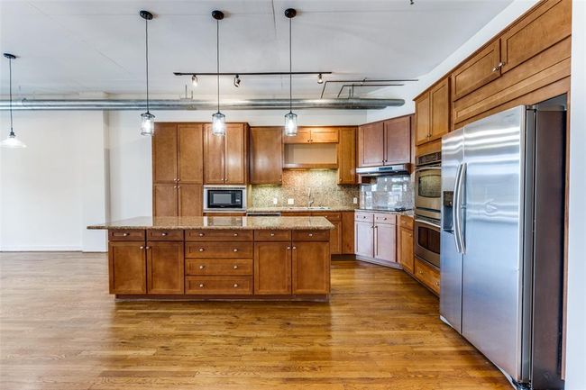 APT-202 - 1616 Fountain View Dr, House other with 2 bedrooms, 3 bathrooms and 2 parking in Houston TX | Image 7
