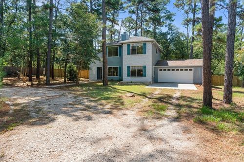 141 Pine View Loop, Bastrop, TX, 78602-9513 | Card Image
