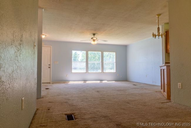 1575 Maple St, House other with 3 bedrooms, 2 bathrooms and null parking in Grant OK | Image 8