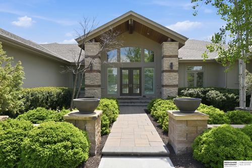 2344 S 182nd Cir, Omaha, NE, 68130-2702 | Card Image