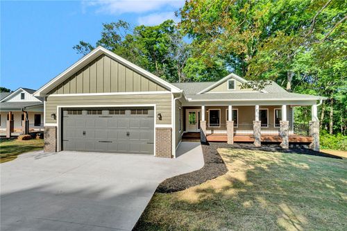 892 Crenshaw St, Pendleton, SC, 29670-1512 | Card Image
