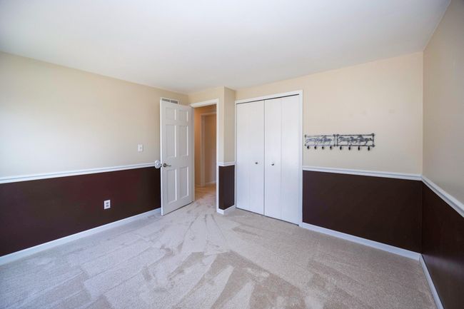 Front bedroom (12 x 11) | Image 29