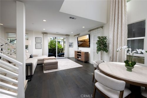 1675 Grand Vw, Costa Mesa, CA, 92627-7743 | Card Image