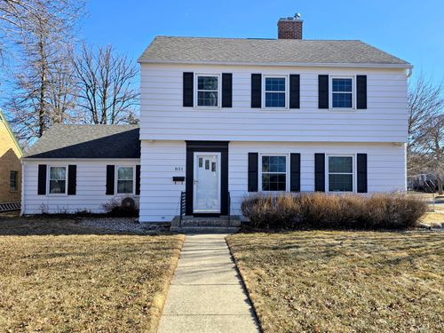 831 4th Ave Sw, Pipestone, MN, 56164-1429 | Card Image