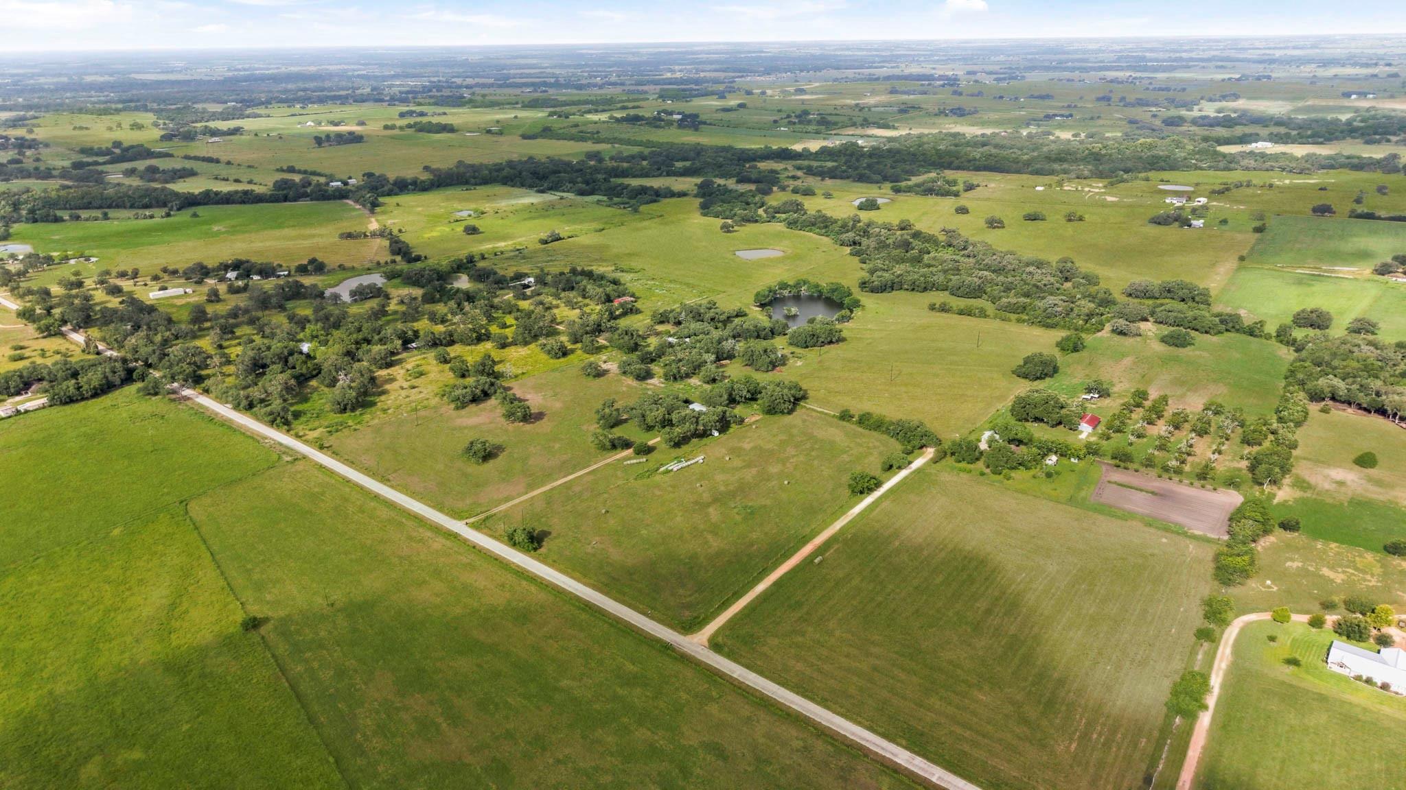 Land in Hallettsville 2