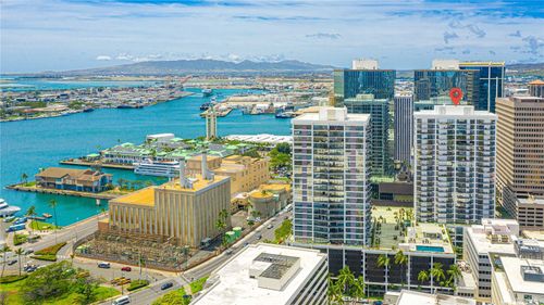 25c-225 Queen St, Honolulu, HI, 96813-4609 | Card Image