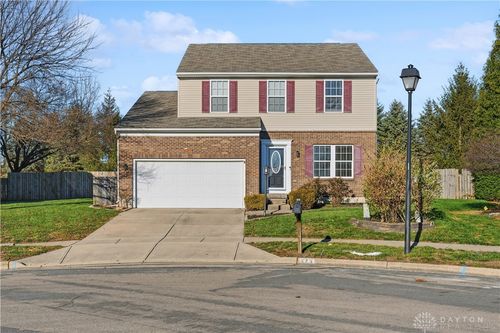 573 Wildlife Ct, Fairborn, OH, 45324-4475 | Card Image