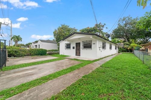 5720 Nw 3rd Ave, Miami, FL, 33127-1502 | Card Image