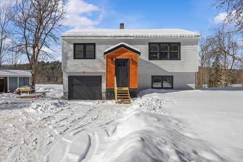 434 Browns River Rd, Essex, VT, 05452-2222 | Card Image