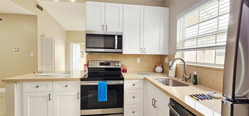 3g-1761 Nw 96th Ter, Pembroke Pines, FL, 33024-3020 | Card Image