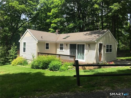 864 Litchfield Tpke, Bethany, CT, 06524-3112 | Card Image