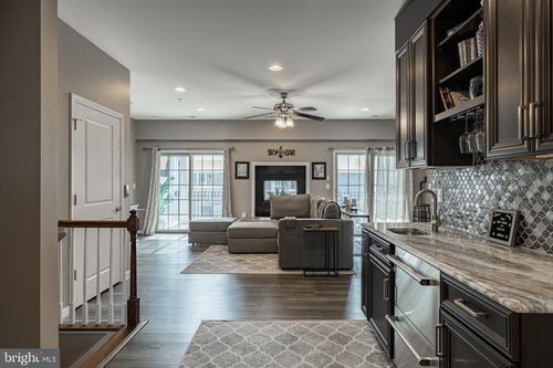 3906 Village Commons Walk, Glen Allen, VA, 23060-5603 | Card Image