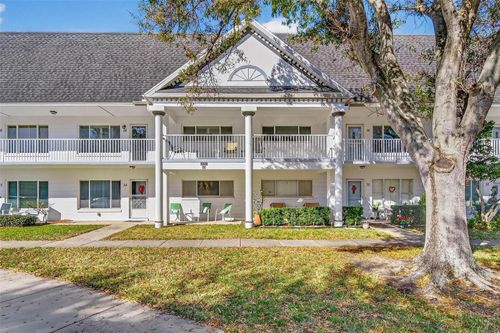 56-2220 Swedish Dr, CLEARWATER, FL, 33763-2643 | Card Image