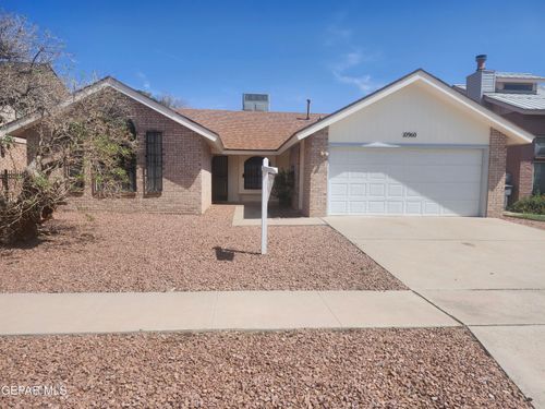 10960 Ernie Banks Dr, El Paso, TX, 79934-3402 | Card Image