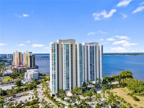1206-3000 Oasis Grand Blvd, FORT MYERS, FL, 33916-1599 | Card Image