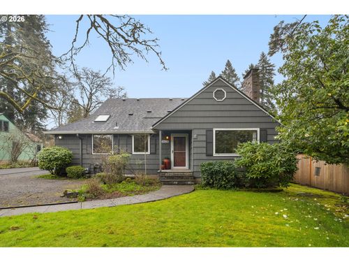 16038 Reese Rd, Lake Oswego, OR, 97035-4447 | Card Image