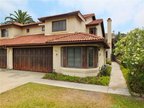3019 Glenbrook St, Carlsbad, CA, 92010-7026 | Card Image
