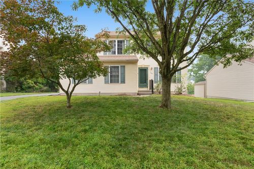 156 Grandview Dr, Palmer Twp, PA, 18045-5996 | Card Image
