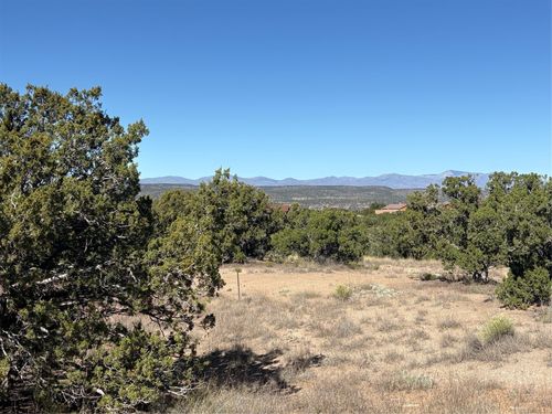 28 Plaza Del Centro, Santa Fe, NM, 87506-7992 | Card Image