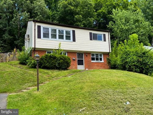 3418 Beaumont Rd, WOODBRIDGE, VA, 22193-1525 | Card Image