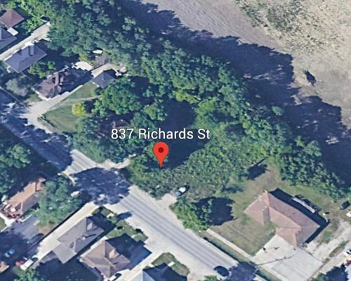 833-837 Richards St, Joliet, IL, 60433-2475 | Card Image
