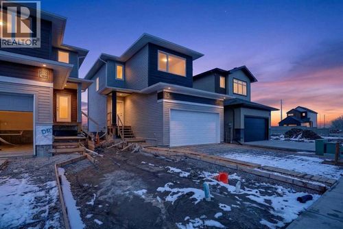 2518 44 St S, Lethbridge, AB, T1K8L6 | Card Image