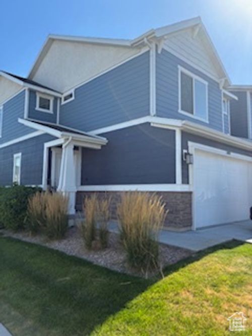 107 E Ashgrove Ln, Saratoga Springs, UT, 84045-5815 | Card Image