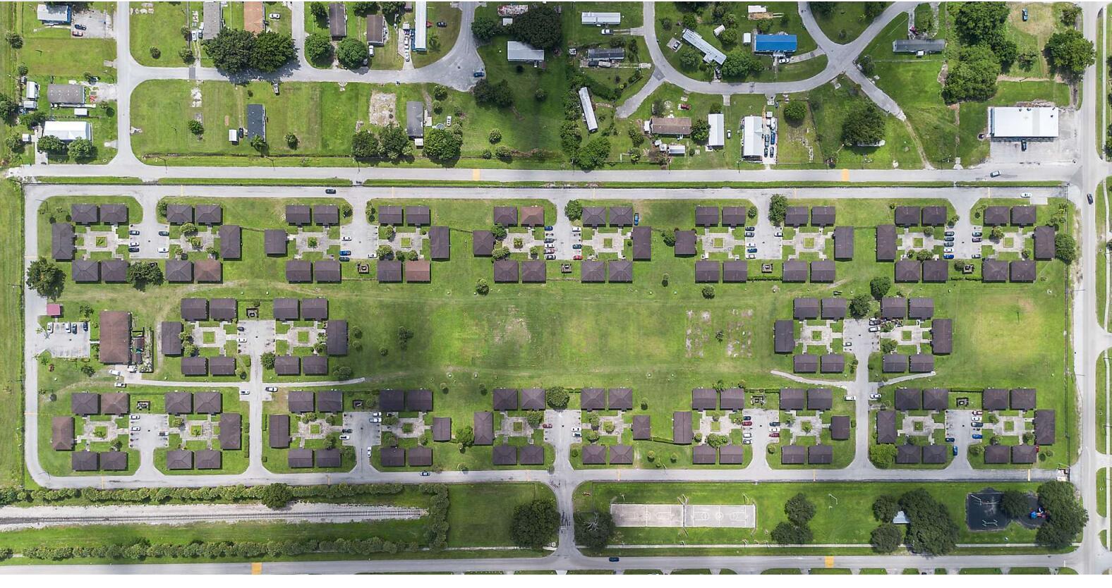 Commercial Sale in Clewiston