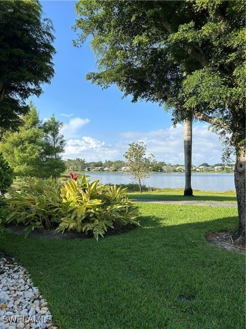 7511-3062 Kings Lake Blvd, NAPLES, FL, 34112-3617 | Card Image