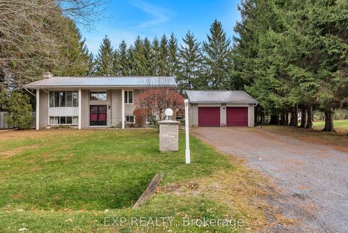 31 Southcrest Dr, Napanee, ON, K7R3J9 | Card Image