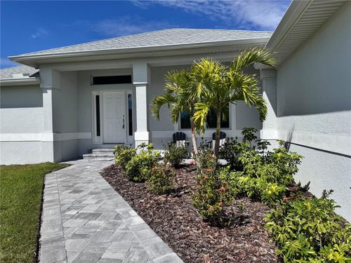 202 Long Meadow Ln, Rotonda West, FL, 33947-1810 | Card Image