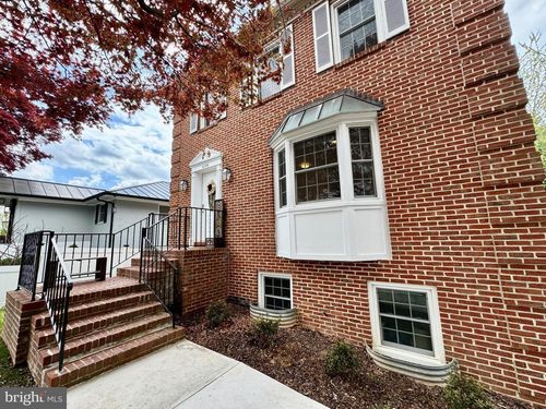 6728 Churchill Rd, MCLEAN, VA, 22101-2819 | Card Image