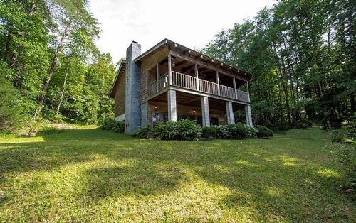 310 Licklog Ct, Hayesville, NC, 28904-6317 | Card Image