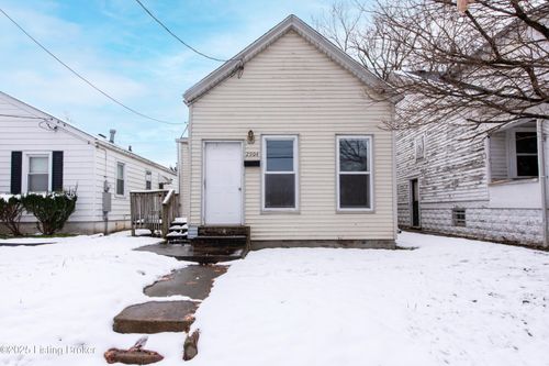 2904 Duncan St, Louisville, KY, 40212-1828 | Card Image