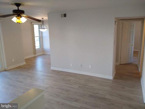225-201-134 Duvall Ln, GAITHERSBURG, MD, 20877-1640 | Card Image