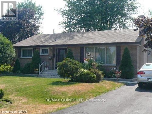 42 Fourth Ave, Trenton, ON, K8V5N7 | Card Image