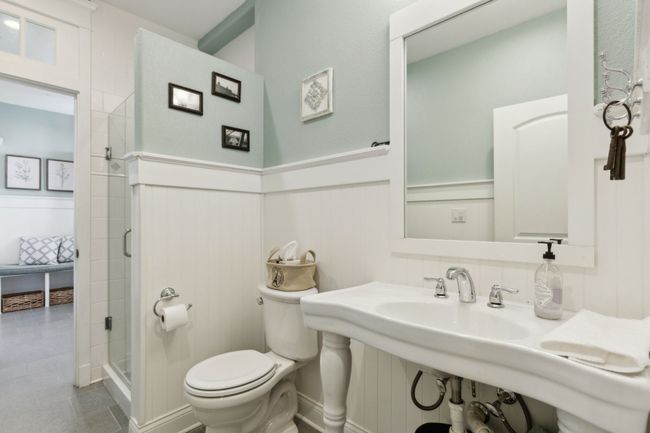 144 Hidden Valley Airpark, House other with 4 bedrooms, 4 bathrooms and null parking in Shady Shores TX | Image 13